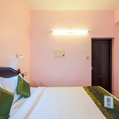Treebo Moonlight Hotell Thiruvananthapuram Exteriör bild