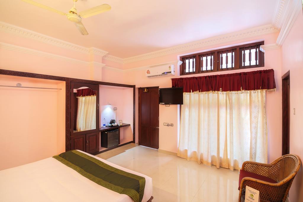 Treebo Moonlight Hotell Thiruvananthapuram Exteriör bild