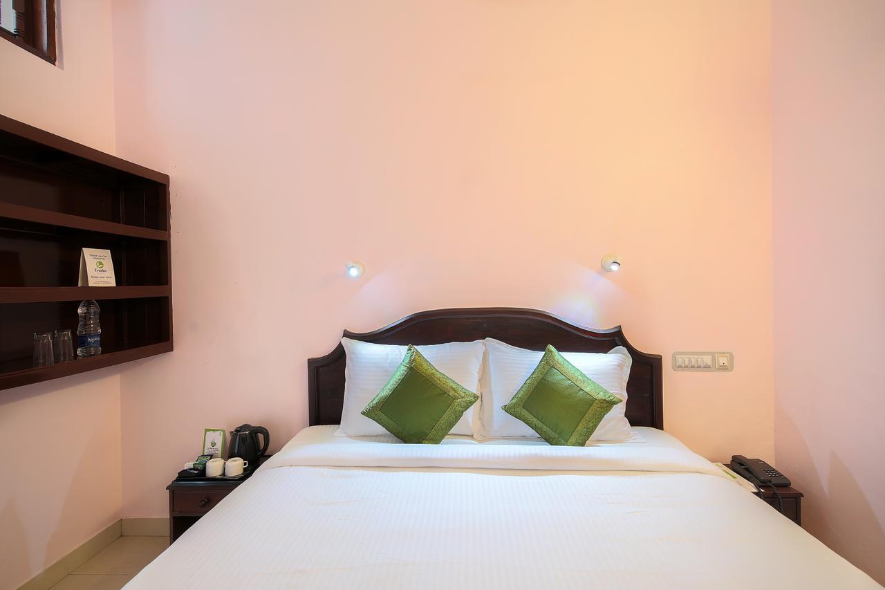 Treebo Moonlight Hotell Thiruvananthapuram Exteriör bild